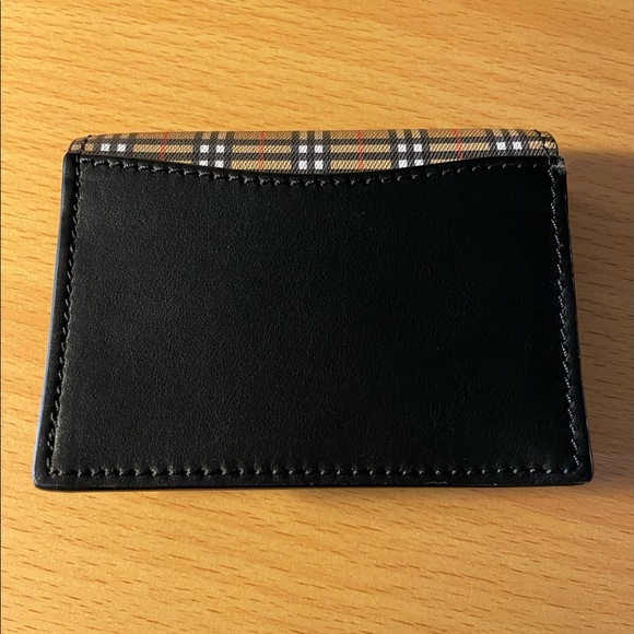 Burberry Wallet - Picture 2 of 5